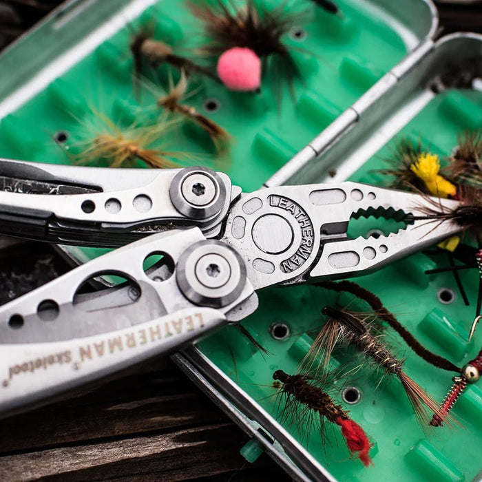 Leatherman Skeletool [cl:stainless Steel]